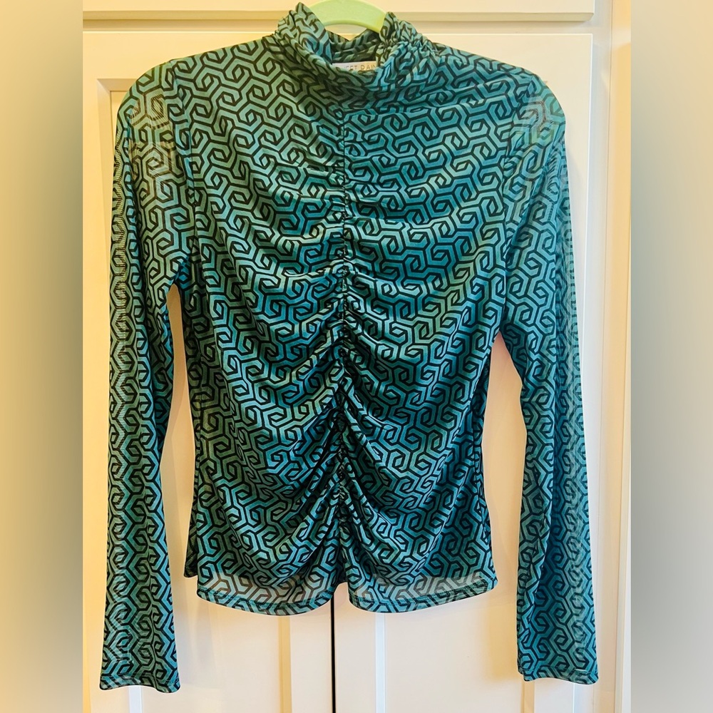 Sweet Rain XL Ruched Blouse.  Greet & Black.  High neck, Long Sleeves.